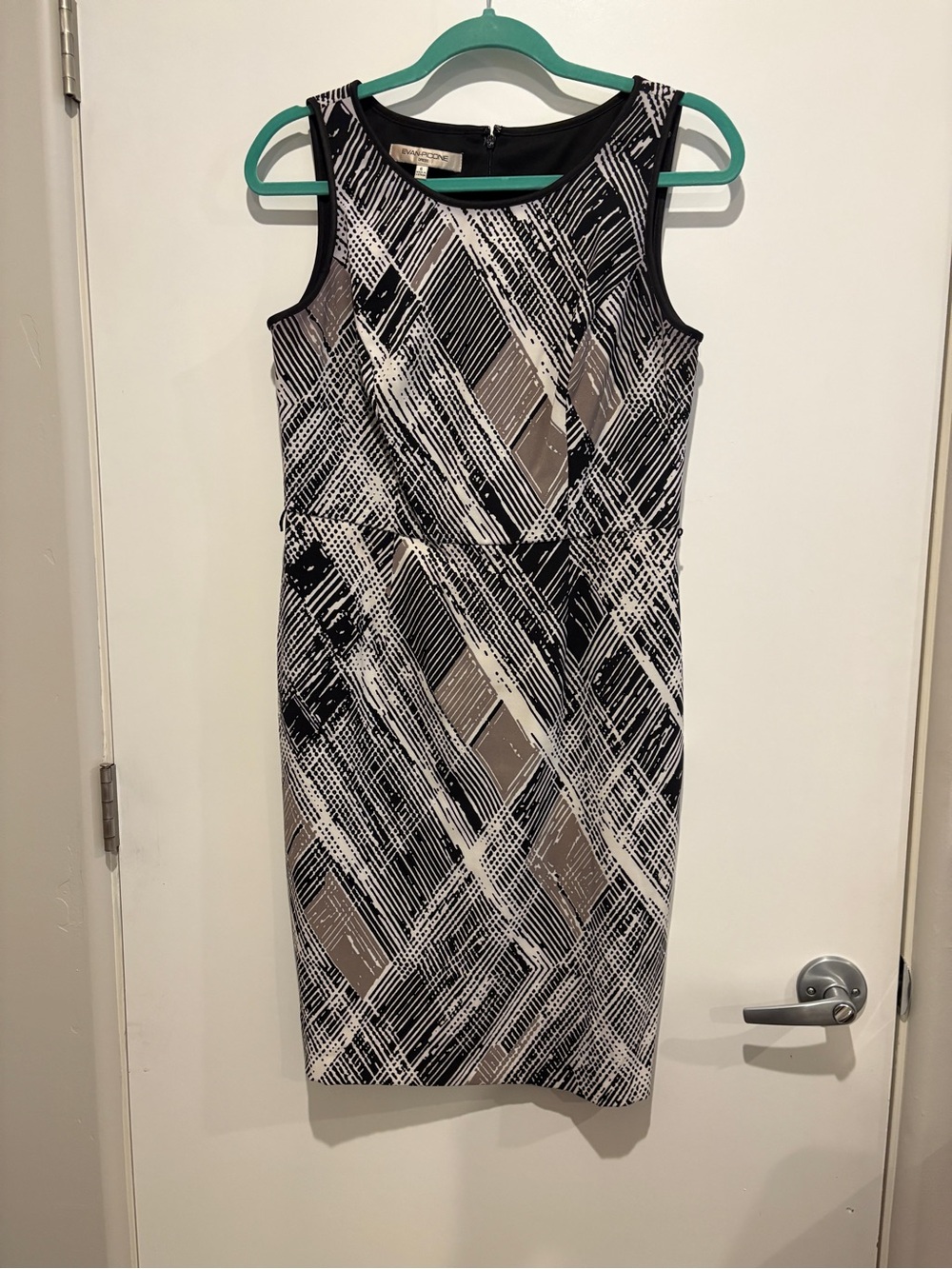 Evan Picone Black, Taupe & White Geometric Sheath Dress